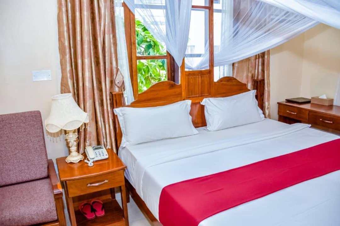 Red Sun Lodge Kokoni Ngambo Zewnętrze zdjęcie