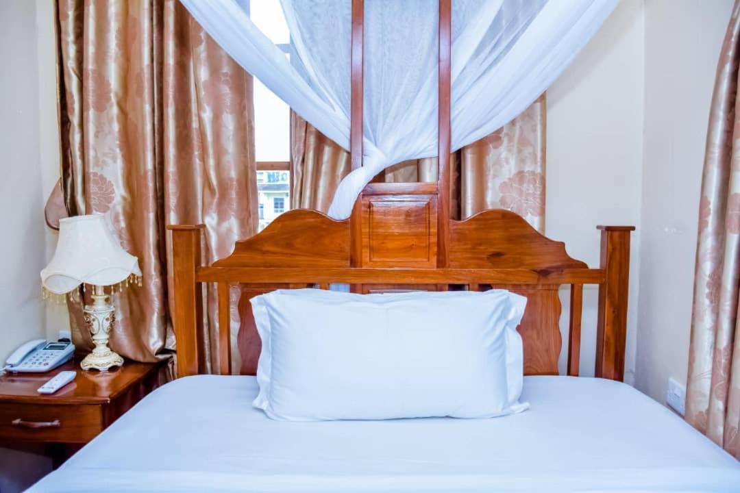 Red Sun Lodge Kokoni Ngambo Zewnętrze zdjęcie