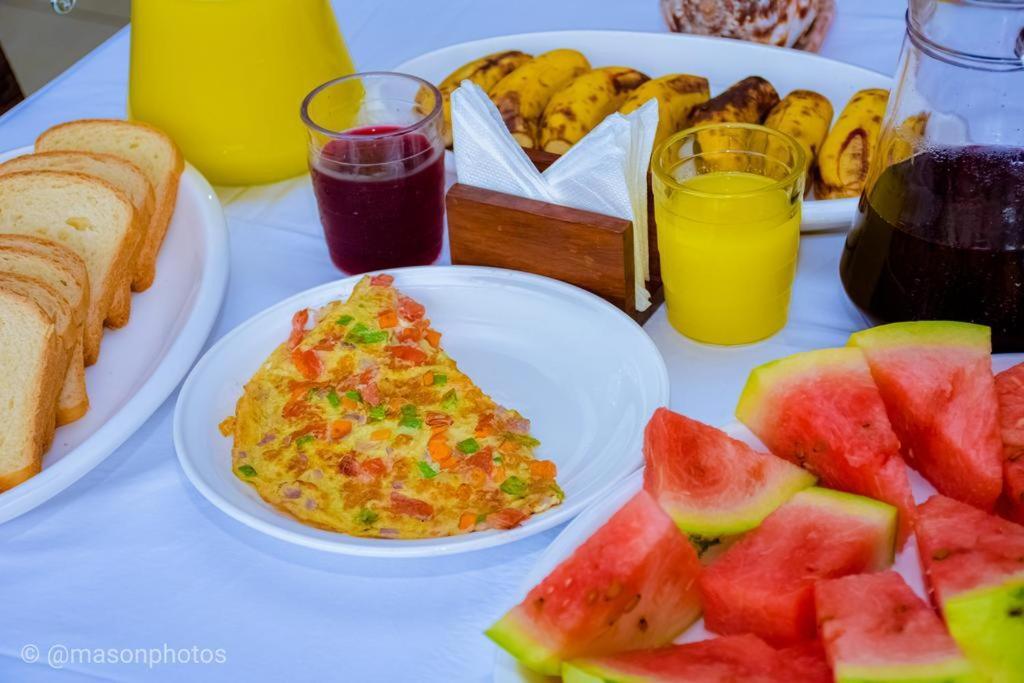 Red Sun Lodge Kokoni Ngambo Zewnętrze zdjęcie