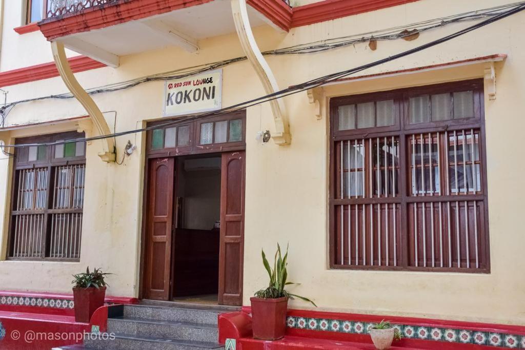 Red Sun Lodge Kokoni Ngambo Zewnętrze zdjęcie